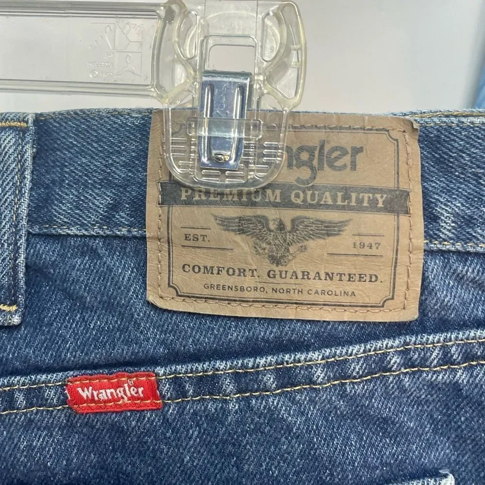 5 for $25🔥Wrangler Bootcut Denim Jeans Size 42X30‎